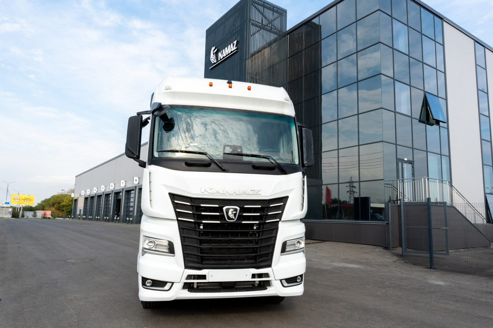 КАМАЗ 54901 XTC